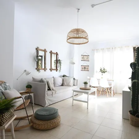 Center Nearby The +3bed +2bath +wifi 아파트 *